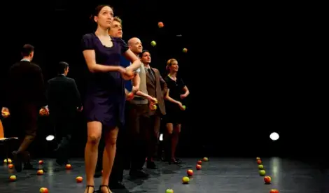 Gandini Juggling Smashed